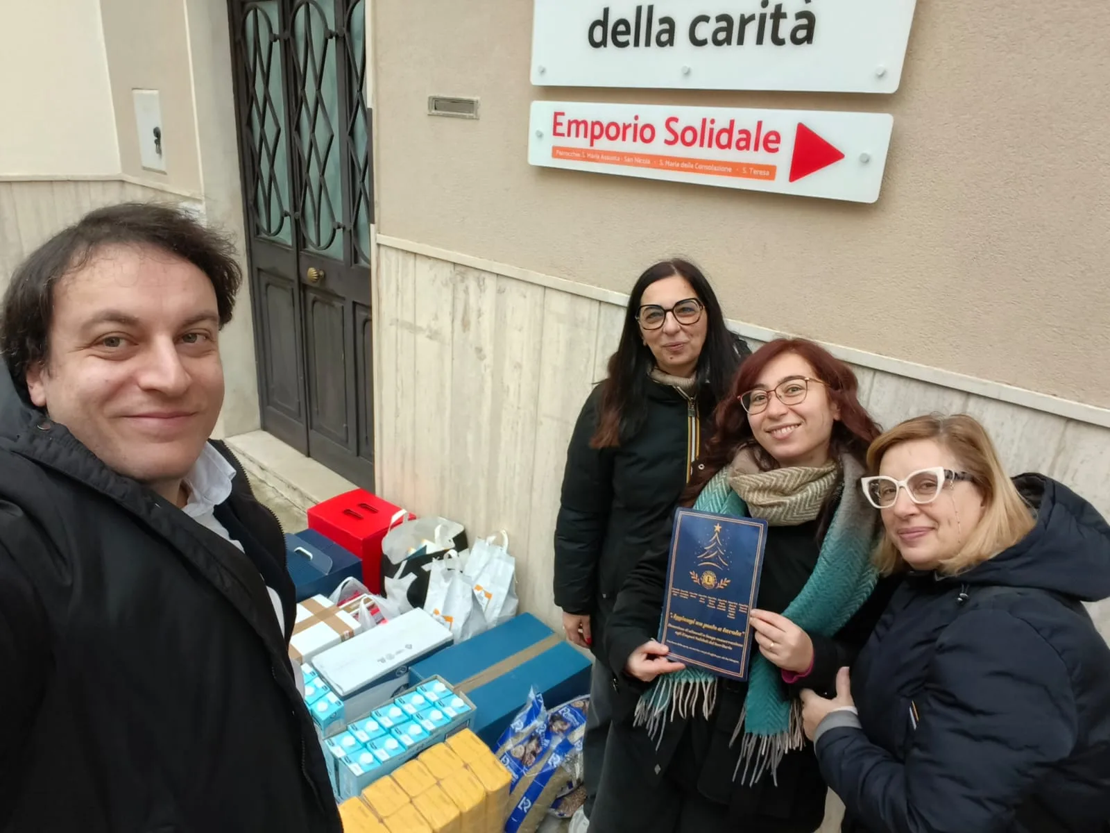 Gli spazi dell’Emporio Solidale che ha ricevuto la donazione